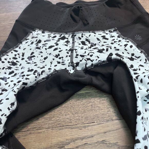 Athleta Stealth Black White Trucool Sculptek Perforated Crop Capri Legging SP - Picture 6 of 16